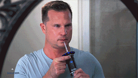 demonstration of flosser saucer on teeth