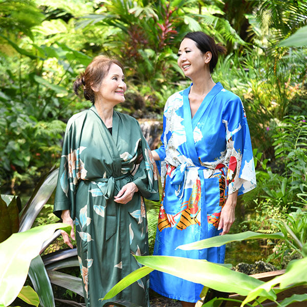 two Okinawan women