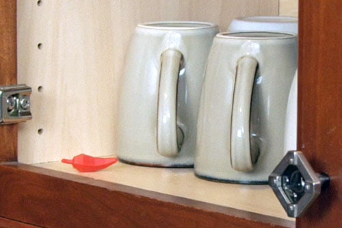 pest pepper in cabinet
